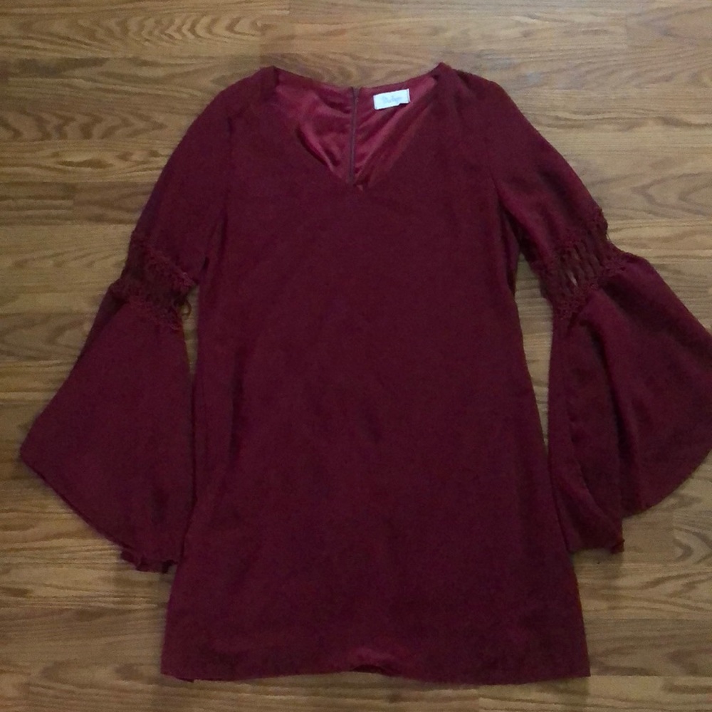 Flare sleeve cocktail dress
